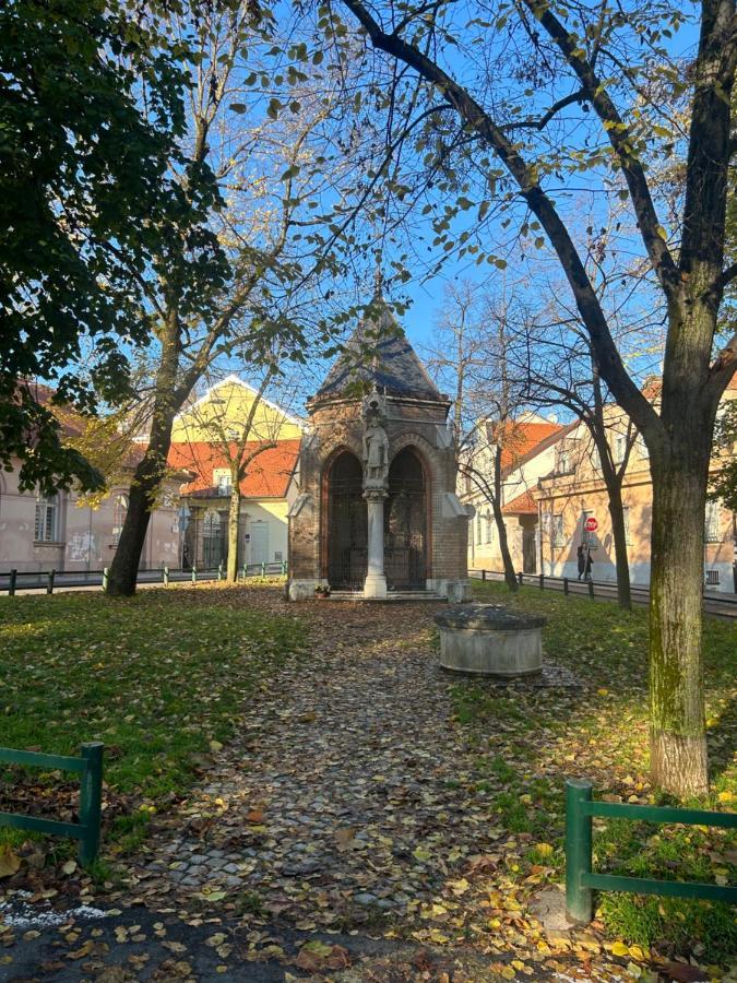 Historic Center-Lovely Nature Загреб Экстерьер фото